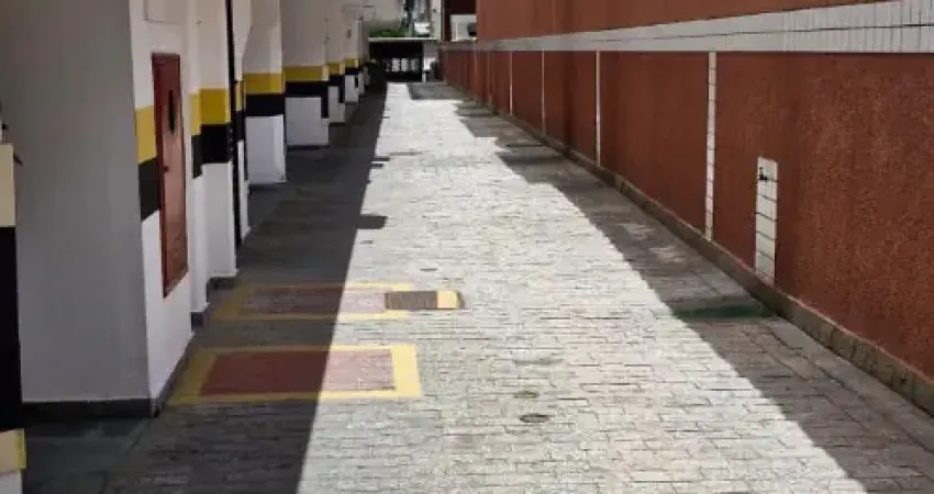 Apartamento 2  dormitórios, dep.empregada. bairro boqueirâo. santos. sp.