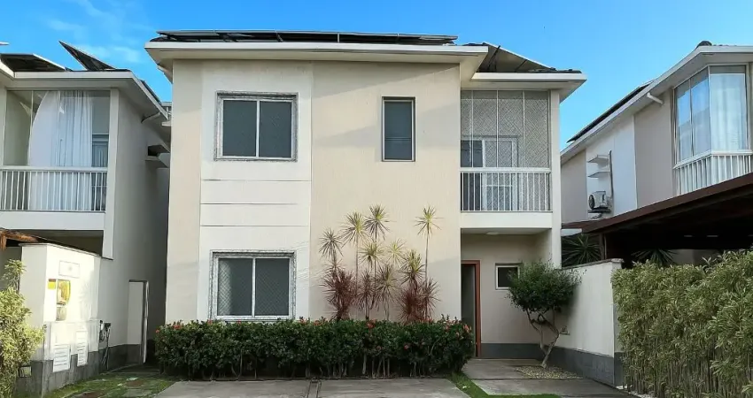 LINDA CASA DUPLEX EM COND. ITATIAIA EM COLINA DE LARANJEIRAS.