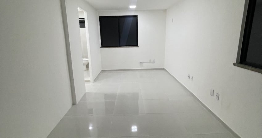 Sala comercial com 1 sala para alugar na Rua dos Maçons, 121, Pituba, Salvador