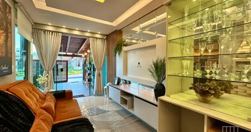 Linda casa 2 dormitórios mobiliada e decorada non Guarani em Capão