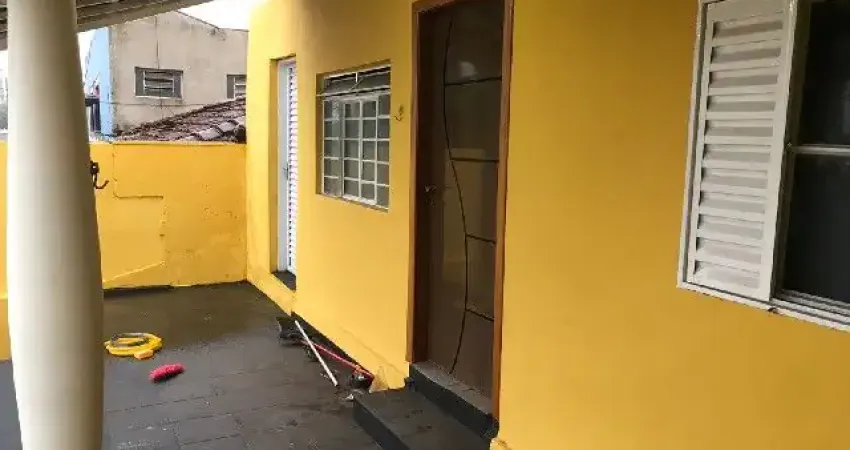 Residência para Locação   Bairro Alto Cafezal em  Marília-SP!