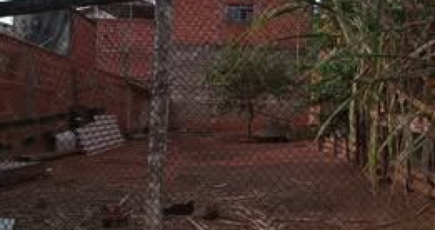 Vende-se terreno   Bairro Prof. Antônio da Silva Penteado  Marília-SP