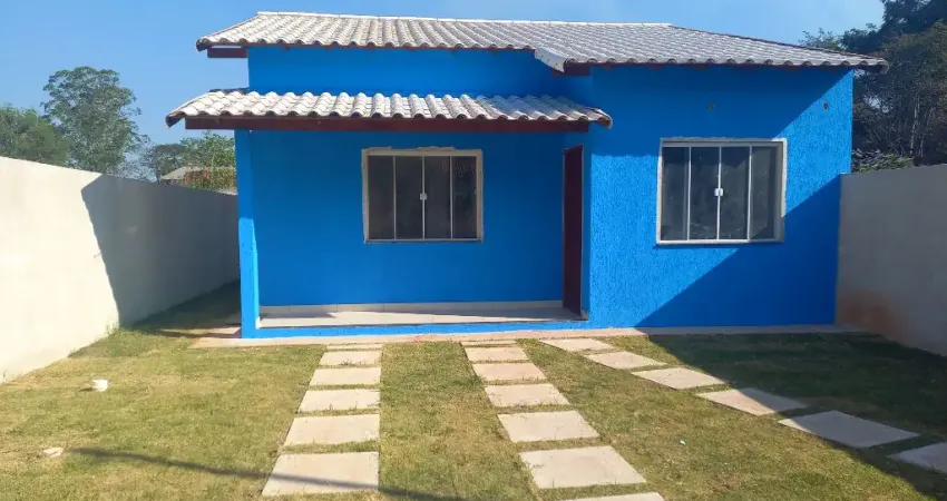 Casa 2 quartos com suite em condomínio localizado em manilha itaboraí