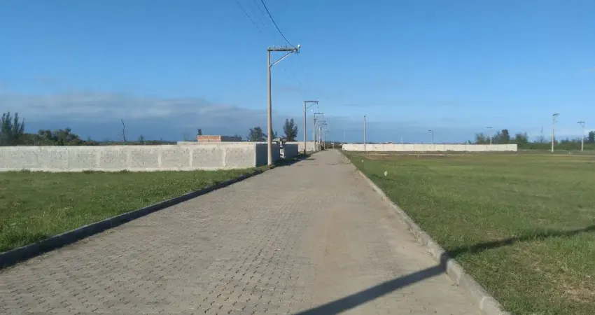 Terreno à venda na Estrada de Praia Seca, 01, Ponta do Capim, Araruama