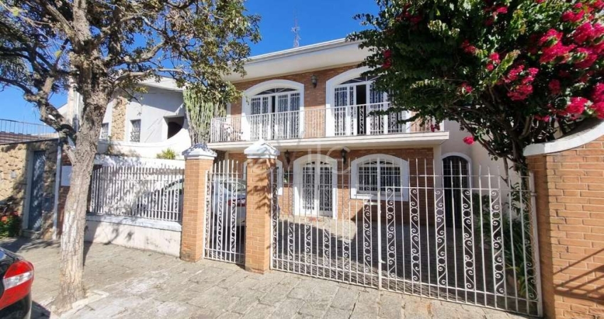 Casa com 3 quartos à venda no Jardim Nova Europa, Campinas 