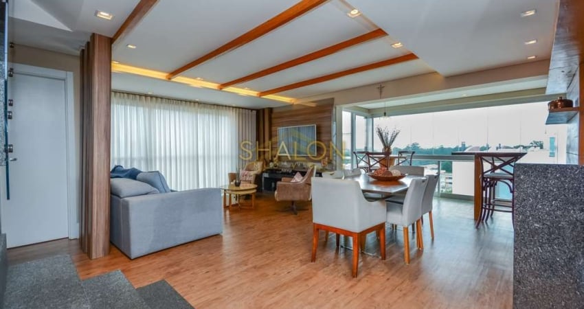 <p>COBERTURA DUPLEX NO CORAÇÃO DO BACACHERI !</p>