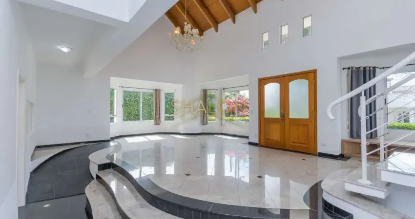 <p>CASA EM CONDOMINIO, 4 QUARTOS, 6 VAGAS, TERRENO ARBORIZADO, PISCINA, SAO BRAZ, CURITIBA, PR.</p>