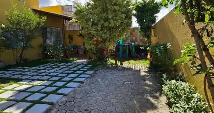 Casa com 4 quartos à venda na Rua Maria de Lourdes Cidreira, Pitangueiras, Lauro de Freitas