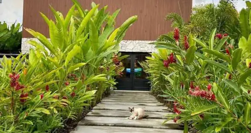 Casa com 4 quartos à venda na RUA ABROLHOS, Alphaville (Abrantes), Camaçari