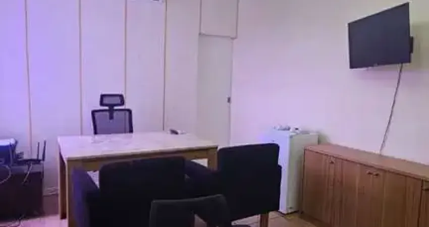 Sala comercial à venda na Avenida Luiz Tarquínio Pontes, Buraquinho, Lauro de Freitas