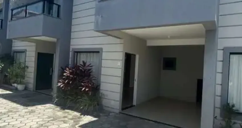 Casa com 3 quartos à venda na Rua Edgar B Franco, Buraquinho, Lauro de Freitas