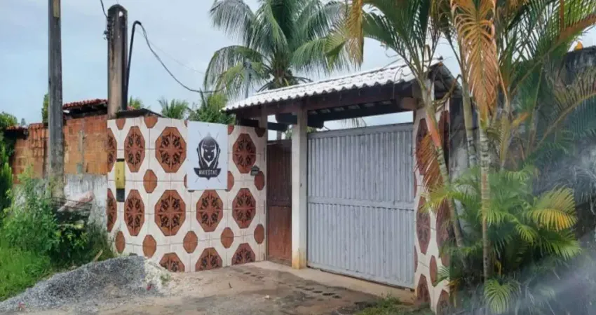 Casa com 4 quartos à venda na Rua Gengibre, Areia Branca, Lauro de Freitas