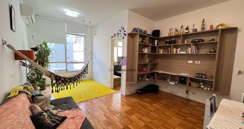 Apartamento à venda na Rua Gago Coutinho, Laranjeiras, Rio de Janeiro - RJ