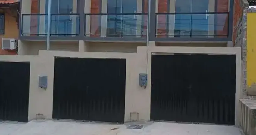 Casa à venda na Rua Peixes, Rodilândia, Nova Iguaçu - RJ