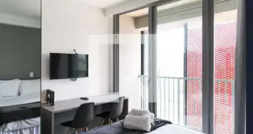 Flat à venda na Avenida dos Imarés, Indianópolis, São Paulo - SP