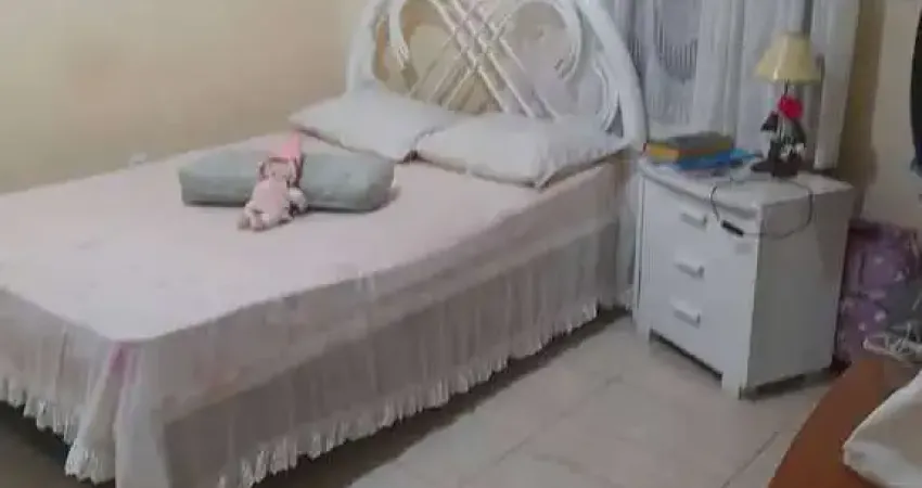 Casa com 2 quartos à venda na Rua H, 45, Jardim Anhangá, Duque de Caxias