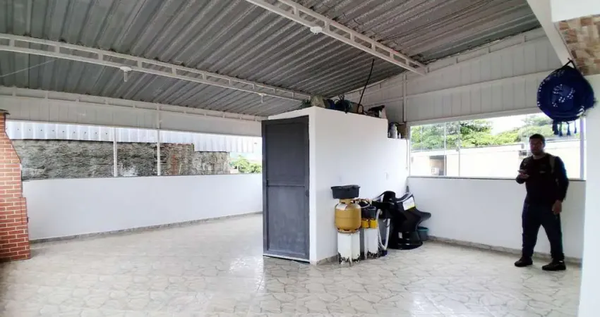 Casa à venda na rua acapori, gardênia azul, rio de janeiro - rj