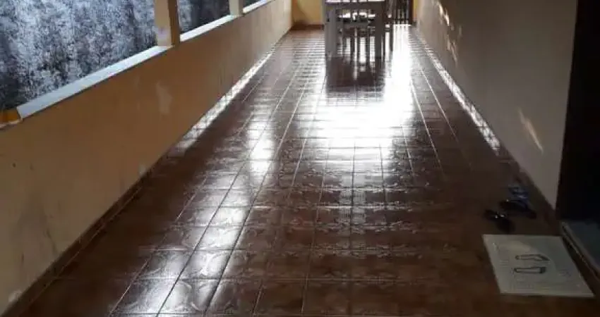 Casa à venda na Estrada do Aviário, Xerém, Duque de Caxias - RJ