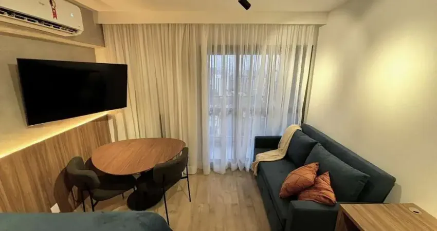 Loft para alugar na Rua Cristiano Viana, Cerqueira César, São Paulo - SP