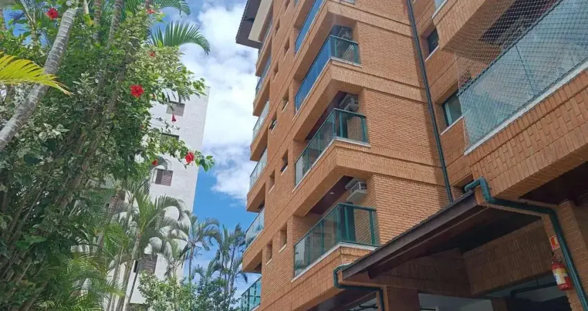 Cobertura à venda na Avenida Paulo Ferraz da Silva Porto, Prainha, Caraguatatuba - SP