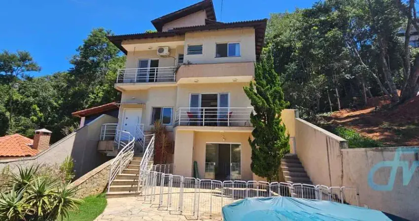 Casa de Condomínio à venda na Estrada do Itapeti, Parque Residencial Itapeti, Mogi das Cruzes - SP