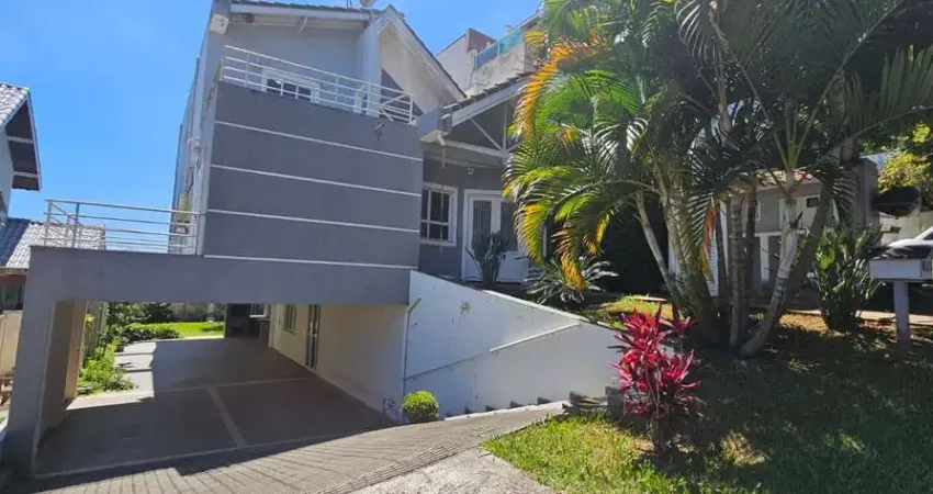 Casa de Condomínio à venda na Estrada do Itapeti, Parque Residencial Itapeti, Mogi das Cruzes - SP