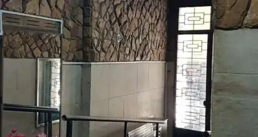 Conjugado à venda na Avenida Ernani do Amaral Peixoto, Centro, Niterói - RJ