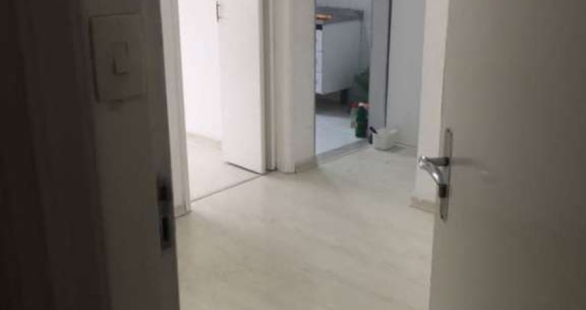 Apartamento à venda na Rua Vitorino Carmilo, Barra Funda, São Paulo - SP