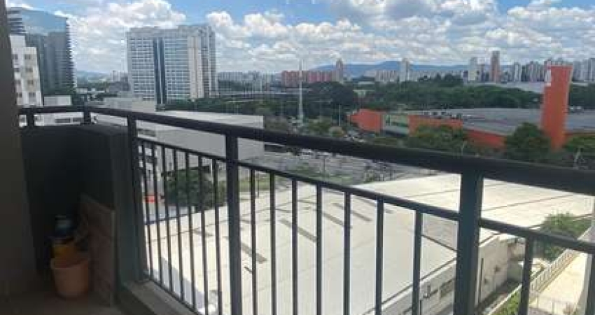 Apartamento à venda na Rua do Bosque, Barra Funda, São Paulo - SP