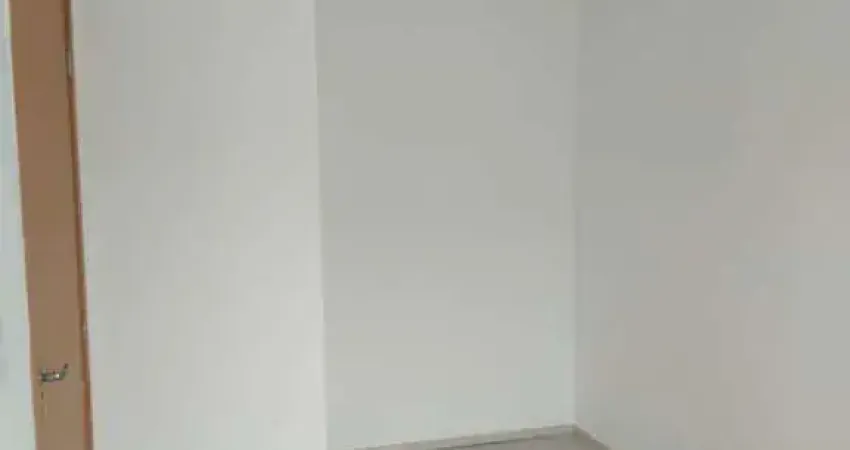 Apartamento à venda na Avenida Padre Guilherme Decaminada, Santa Cruz, Rio de Janeiro - RJ