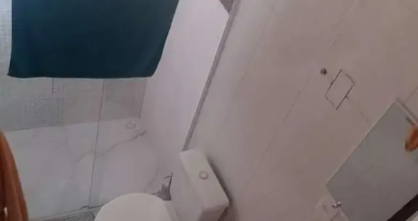 Casa à venda na Rua Sete, Jardim Cambuci, Mogi das Cruzes - SP