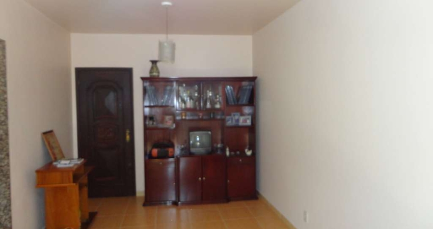 Apartamento à venda na Rua Cruz Jobim, Irajá, Rio de Janeiro - RJ