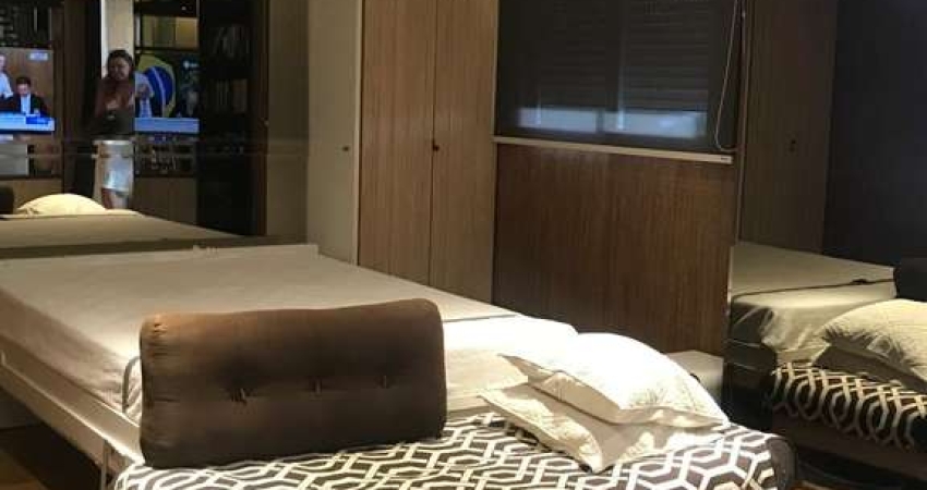 Apartamento à venda na Rua Paulo Orozimbo, Cambuci, São Paulo - SP