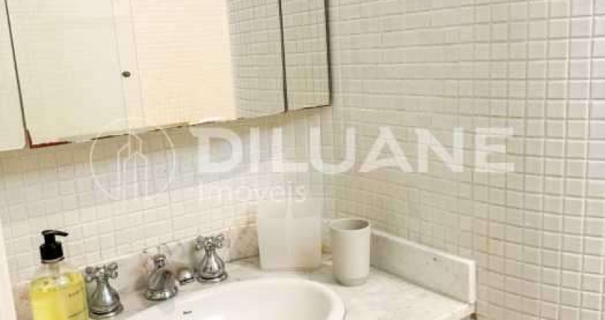 Apartamento à venda na Rua Maria Eugênia, Humaitá, Rio de Janeiro - RJ