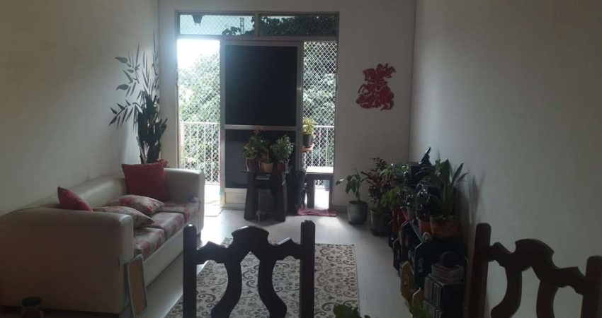 Apartamento à venda na Rua Apia, Penha Circular, Rio de Janeiro - RJ