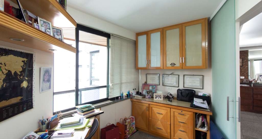 Apartamento à venda na Rua João Luís Vives, Jardim Vila Mariana, São Paulo - SP