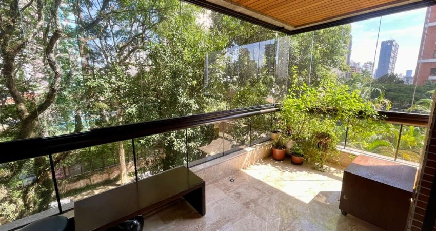 Apartamento à venda na Rua Álvaro Luís Roberto de Assumpção, Campo Belo, São Paulo - SP