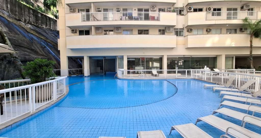 Apartamento à venda na Rua Bento Lisboa, Catete, Rio de Janeiro - RJ