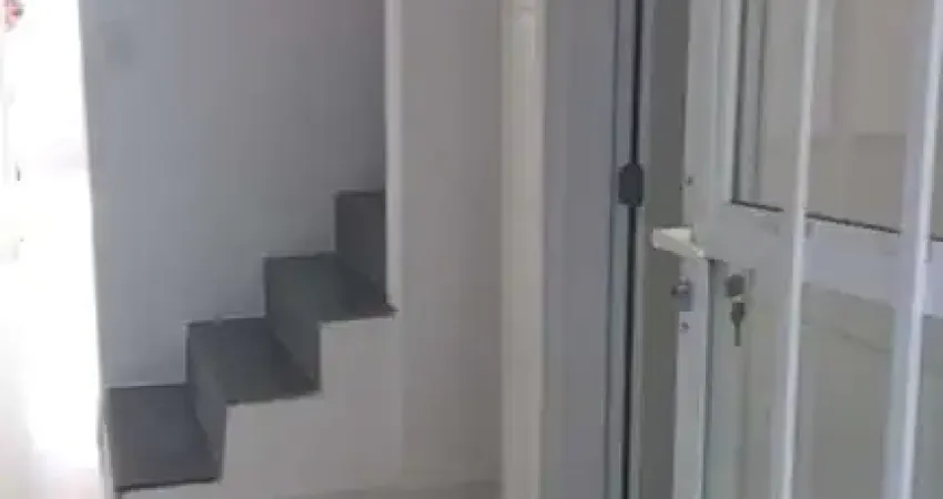 Casa à venda na Rua Barbacena, Parque Santa Eugenia, Queimados - RJ