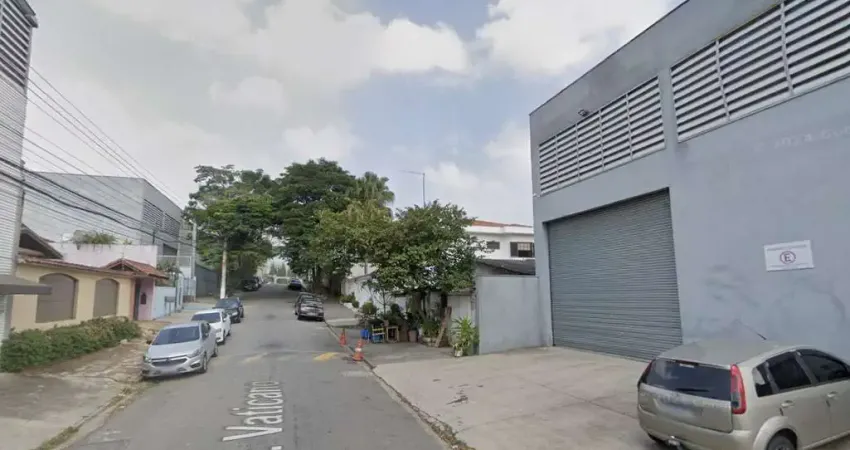 Galpão para alugar na Rua Vaticano, Jardim Fontana, Cotia - SP