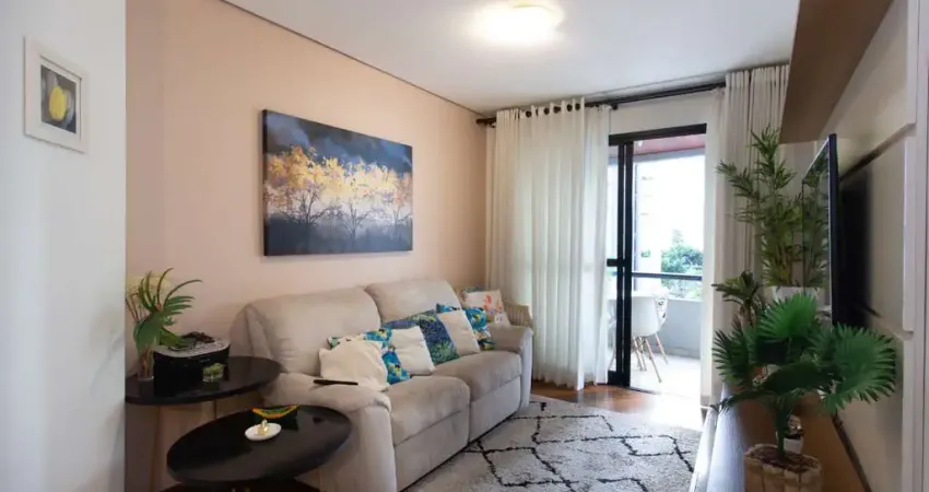 Apartamento à venda na Rua Canário, Moema, São Paulo - SP