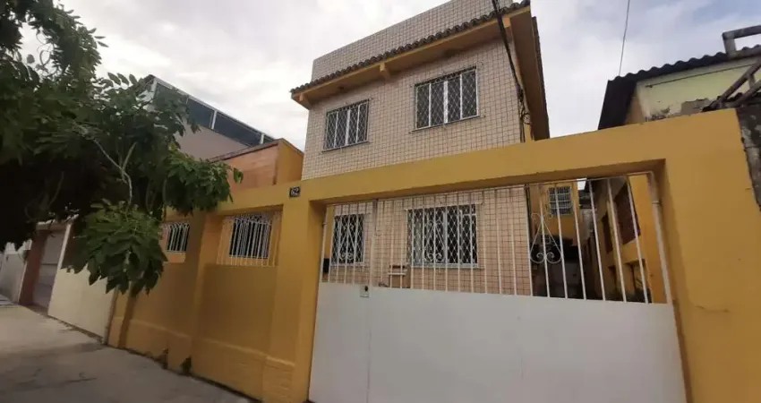 Galpão à venda na Rua Ceci, Ramos, Rio de Janeiro - RJ