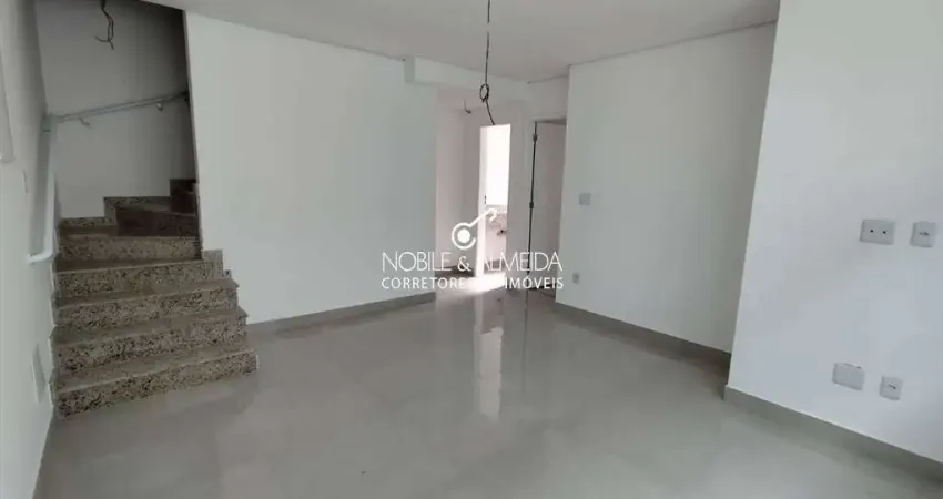 Casa de Vila à venda na Rua Pedro Américo, Campo Grande, Santos - SP