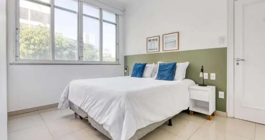 Apartamento à venda na Avenida Bartolomeu Mitre, Leblon, Rio de Janeiro - RJ