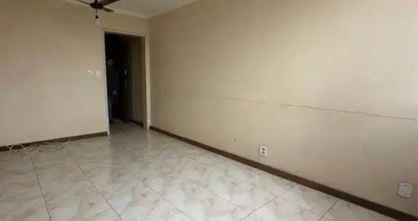 Apartamento à venda na Rua Maria Rita, Porto Novo, São Gonçalo - RJ