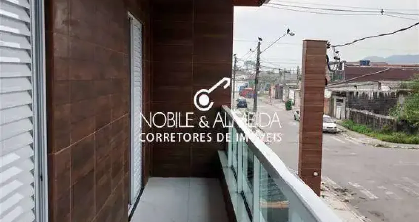 Casa à venda na Rua Joaquim Felício dos Santos, Ribeirópolis, Praia Grande - SP