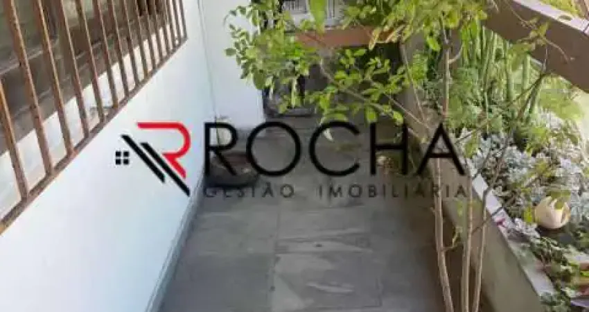 Casa de Condomínio à venda na Rua Mato Grosso, Jardim Peró, Cabo Frio - RJ
