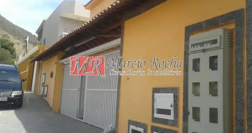 Casa à venda na Rua Alagoinha, Jardim Sulacap, Rio de Janeiro - RJ