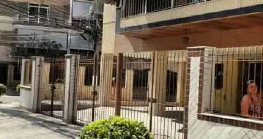 Apartamento à venda na Rua Água Comprida, Vila Valqueire, Rio de Janeiro - RJ
