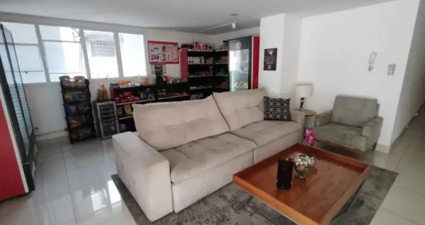 Apartamento à venda na Estrada Aldeinha, Jardim Marilu, Carapicuíba - SP